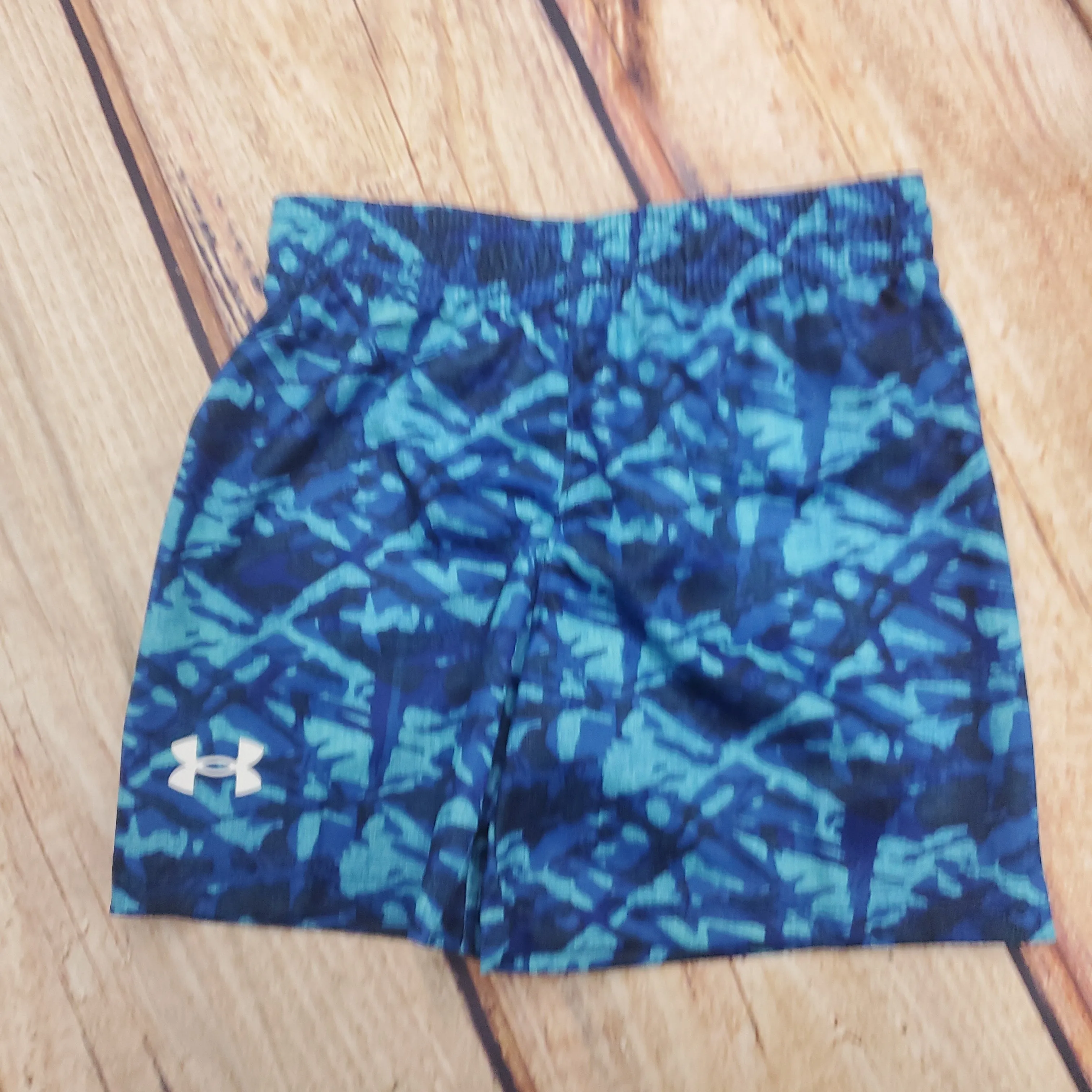 BOYS UNDER ARMOUR PALM CAMO SET