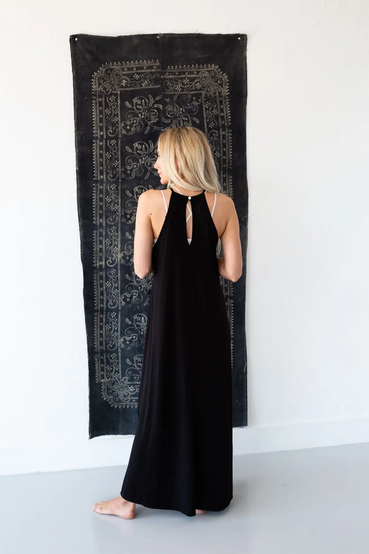 Cecily High Neck Maxi Dress - Black