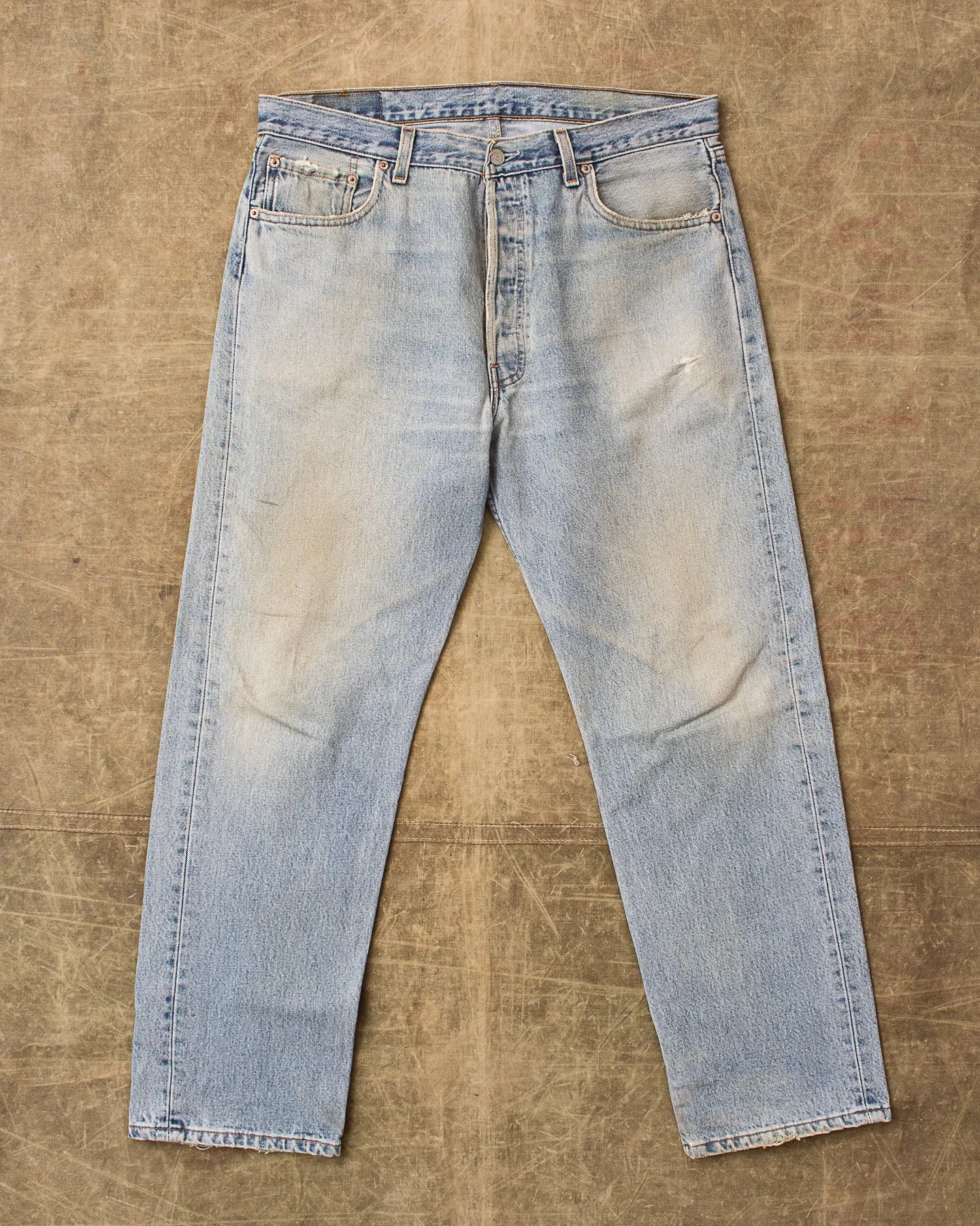 No. 16 Vintage 90's Made in USA Levi's 501 Jeans W36/L30