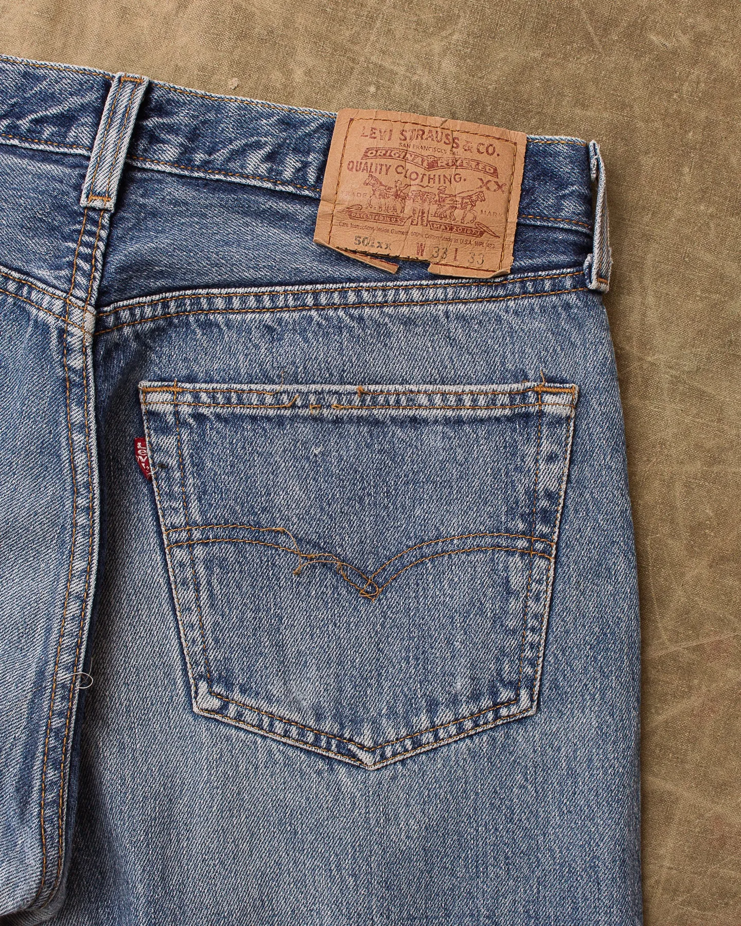 No. 27 Vintage 90's Made in USA Levi's 501xx Jeans W33/L33