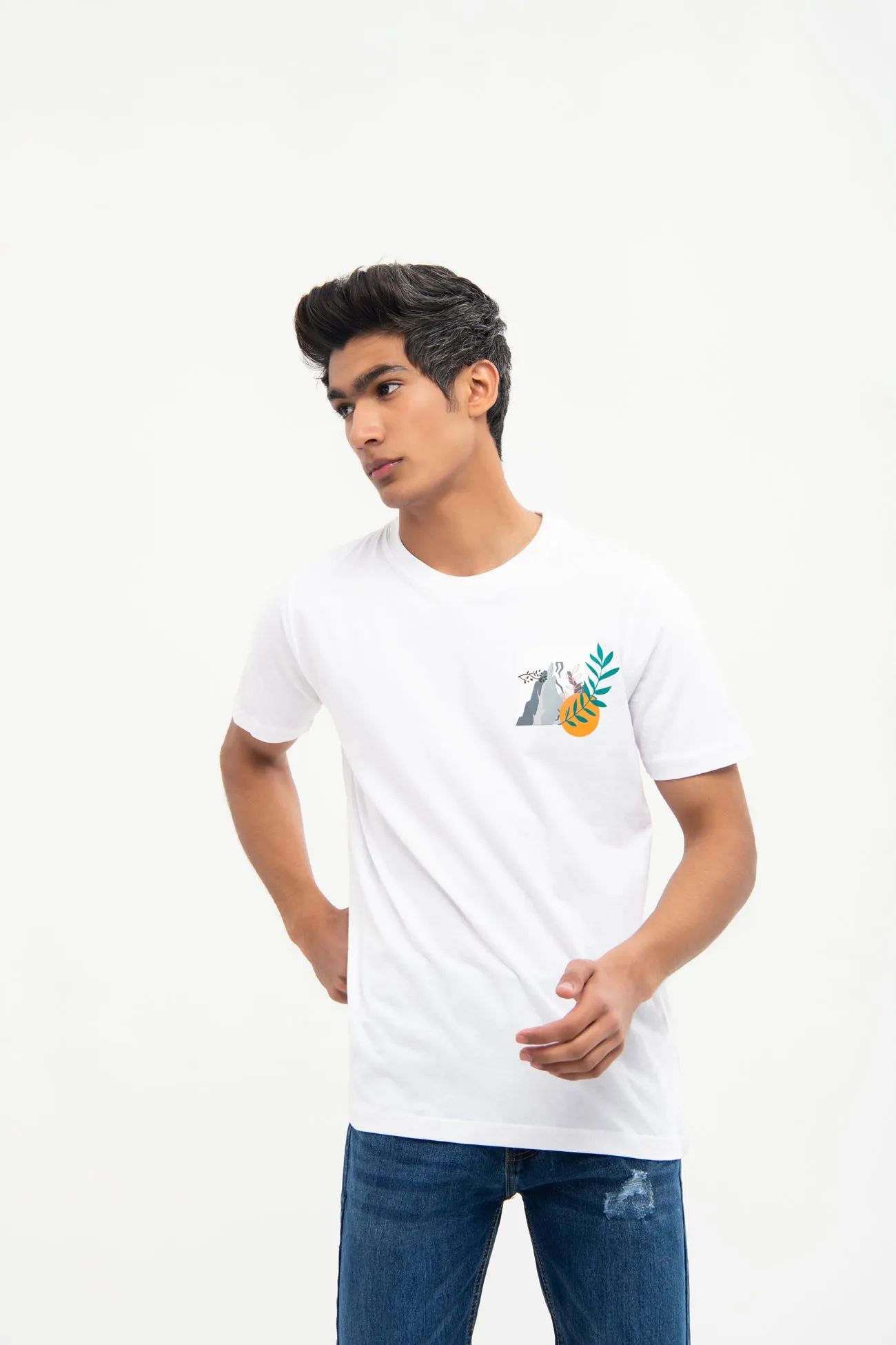 REGULAR FIT PRINTED T-SHIRT