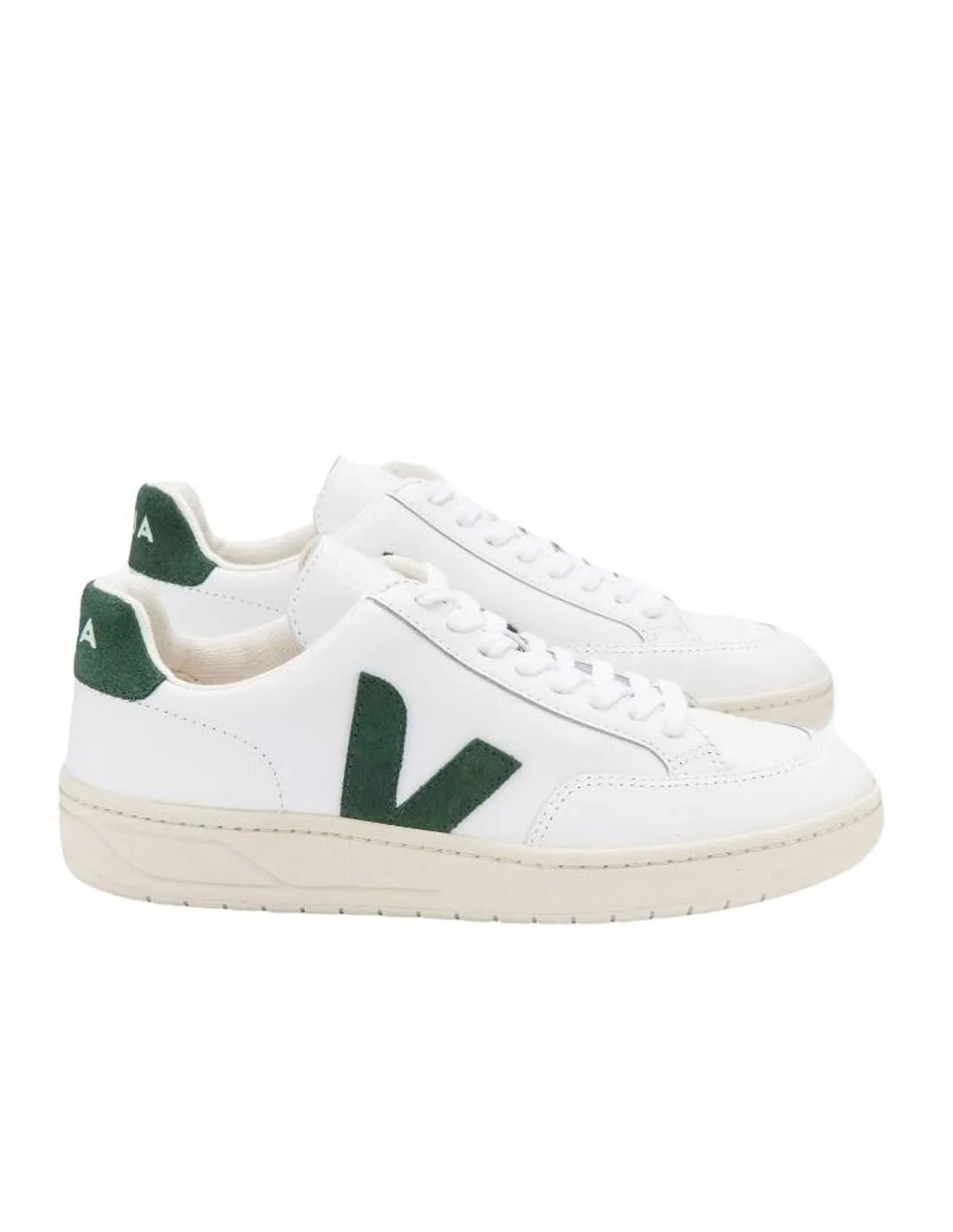 Sneakers Veja uomo XD0202 V12 leather bianco verde cyprus