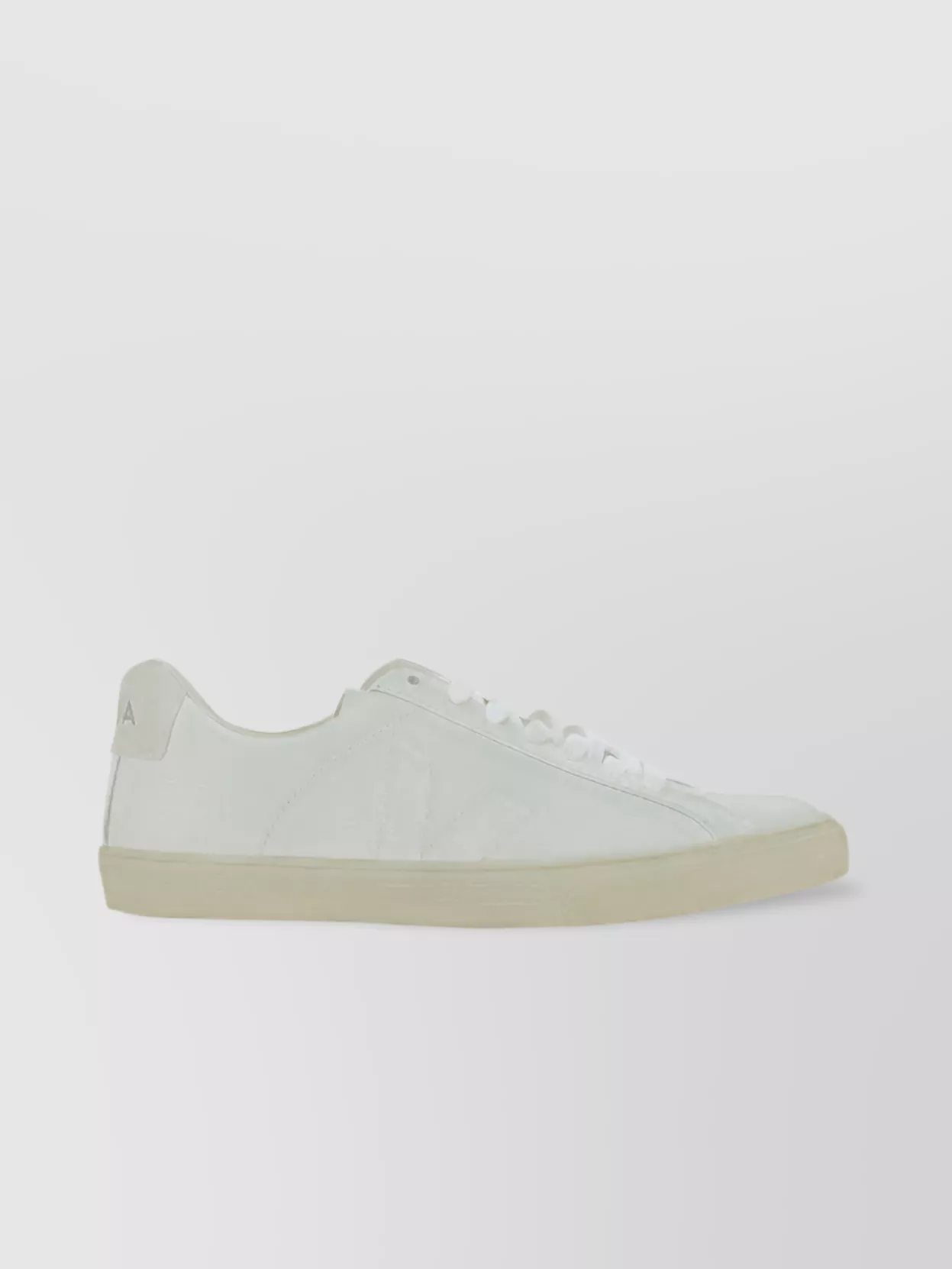 Veja   Calfskin esplar low-top sneakers