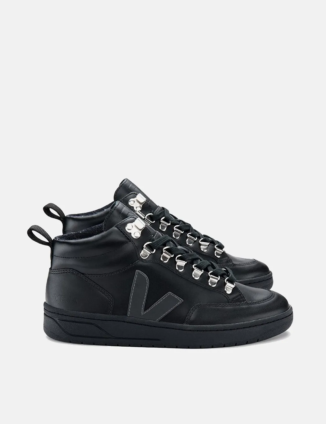 Veja Roraima Leather Trainers - Grafite Black-Sole