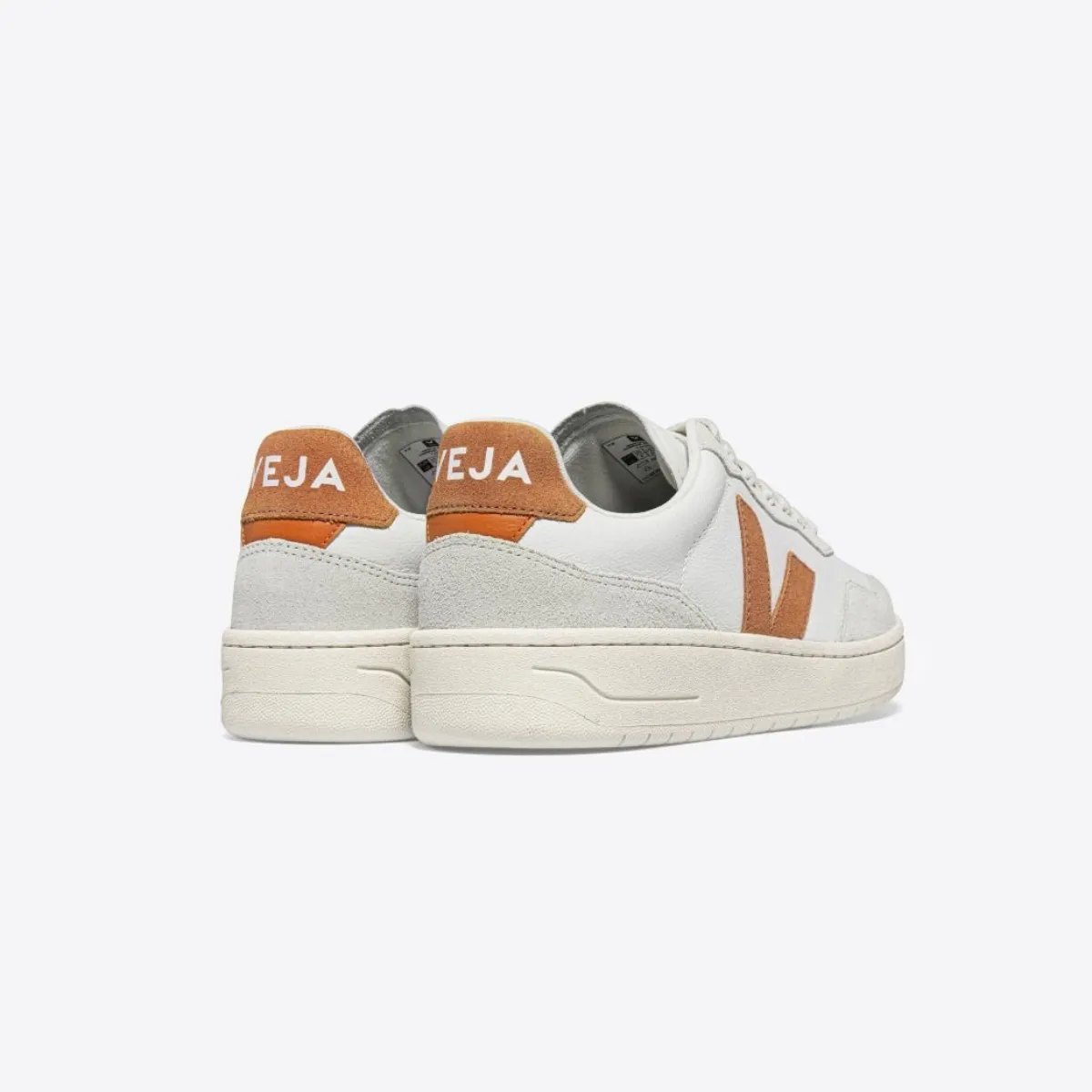 Veja   V-90 O.T. Leather Extra-White_Umber (women)