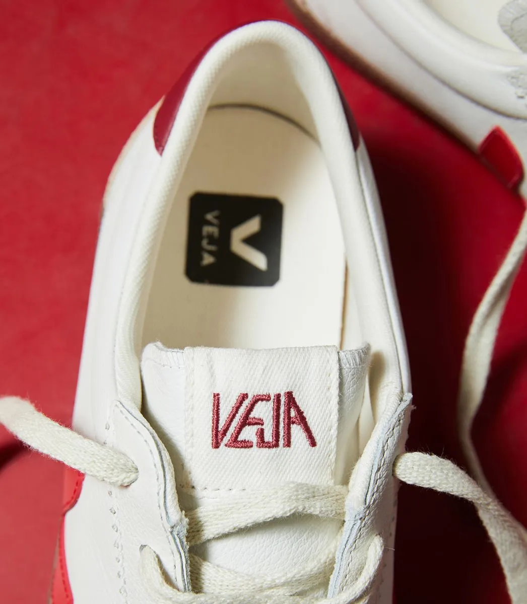 Veja   Volley O.T. Leather White Pekin Bark (men)